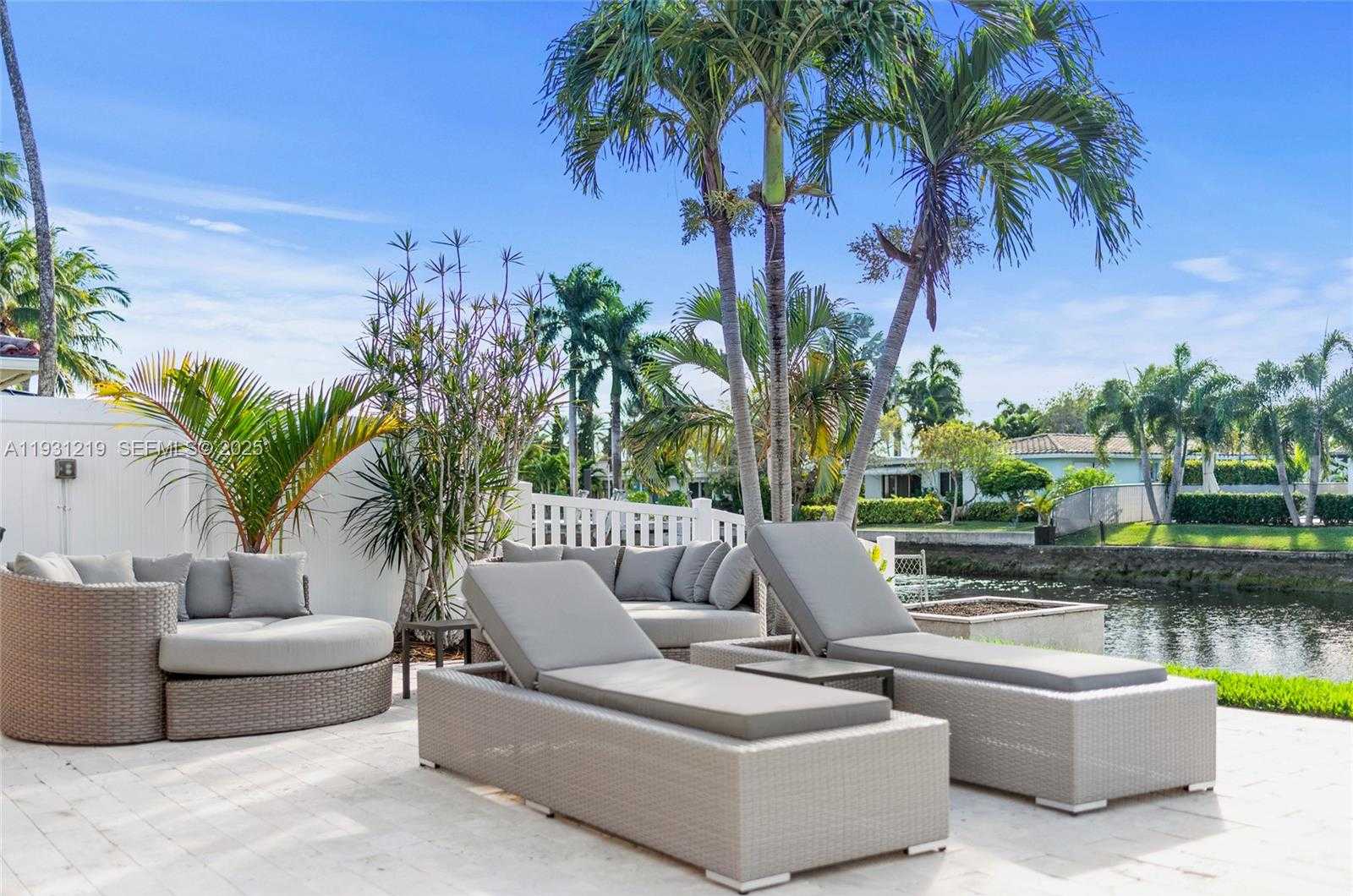 Small Image of 2207 NORTH EAST 16TH AVE, Wilton Manors Number 28