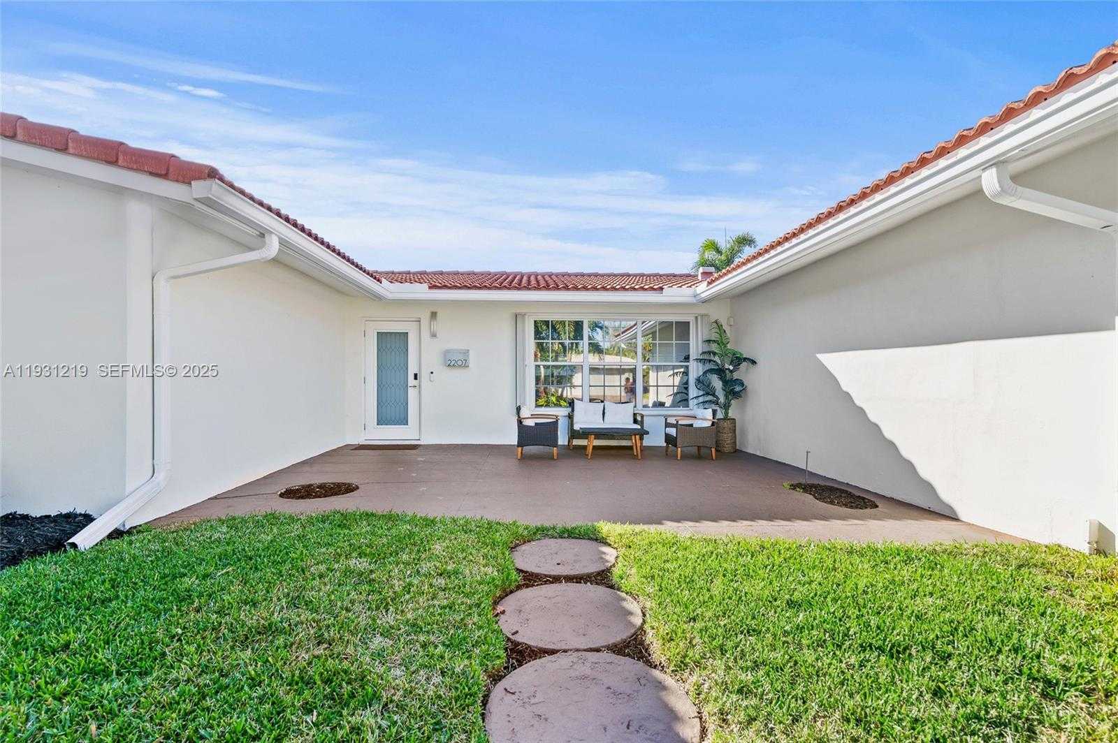 Small Image of 2207 NORTH EAST 16TH AVE, Wilton Manors Number 3