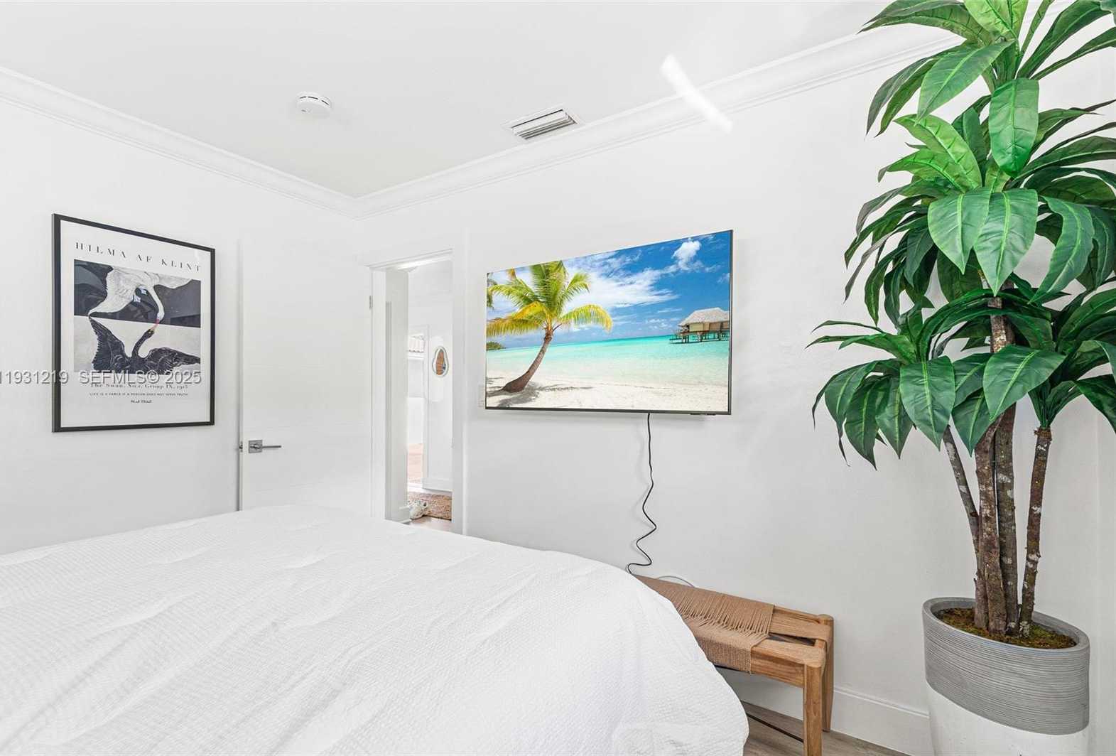 Small Image of 2207 NORTH EAST 16TH AVE, Wilton Manors Number 38