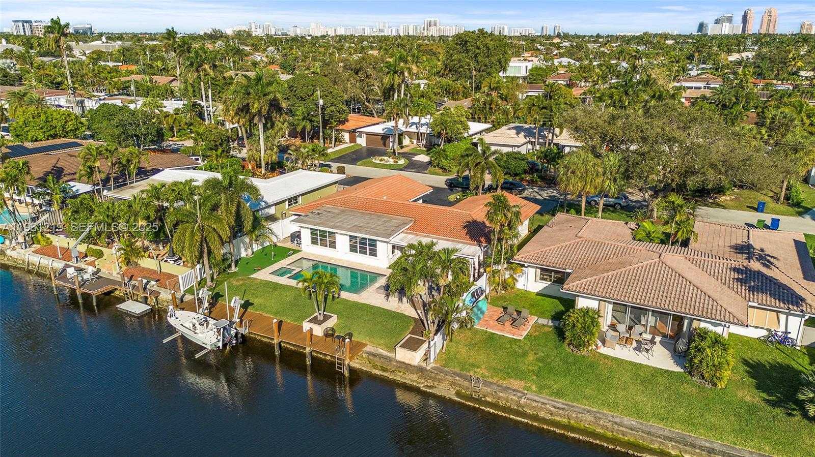 Small Image of 2207 NORTH EAST 16TH AVE, Wilton Manors Number 5