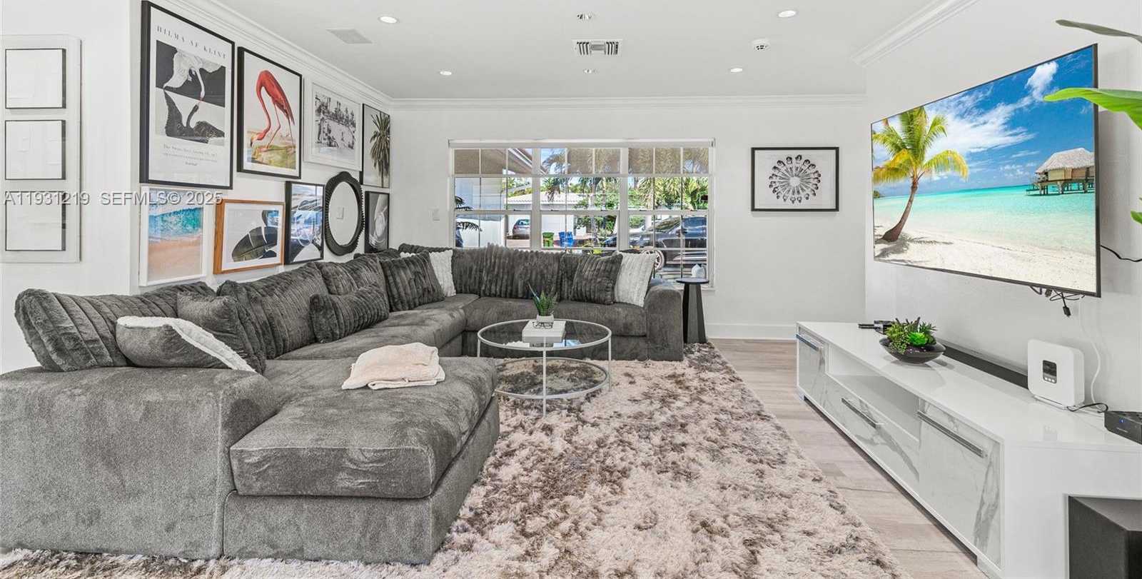 Small Image of 2207 NORTH EAST 16TH AVE, Wilton Manors Number 8