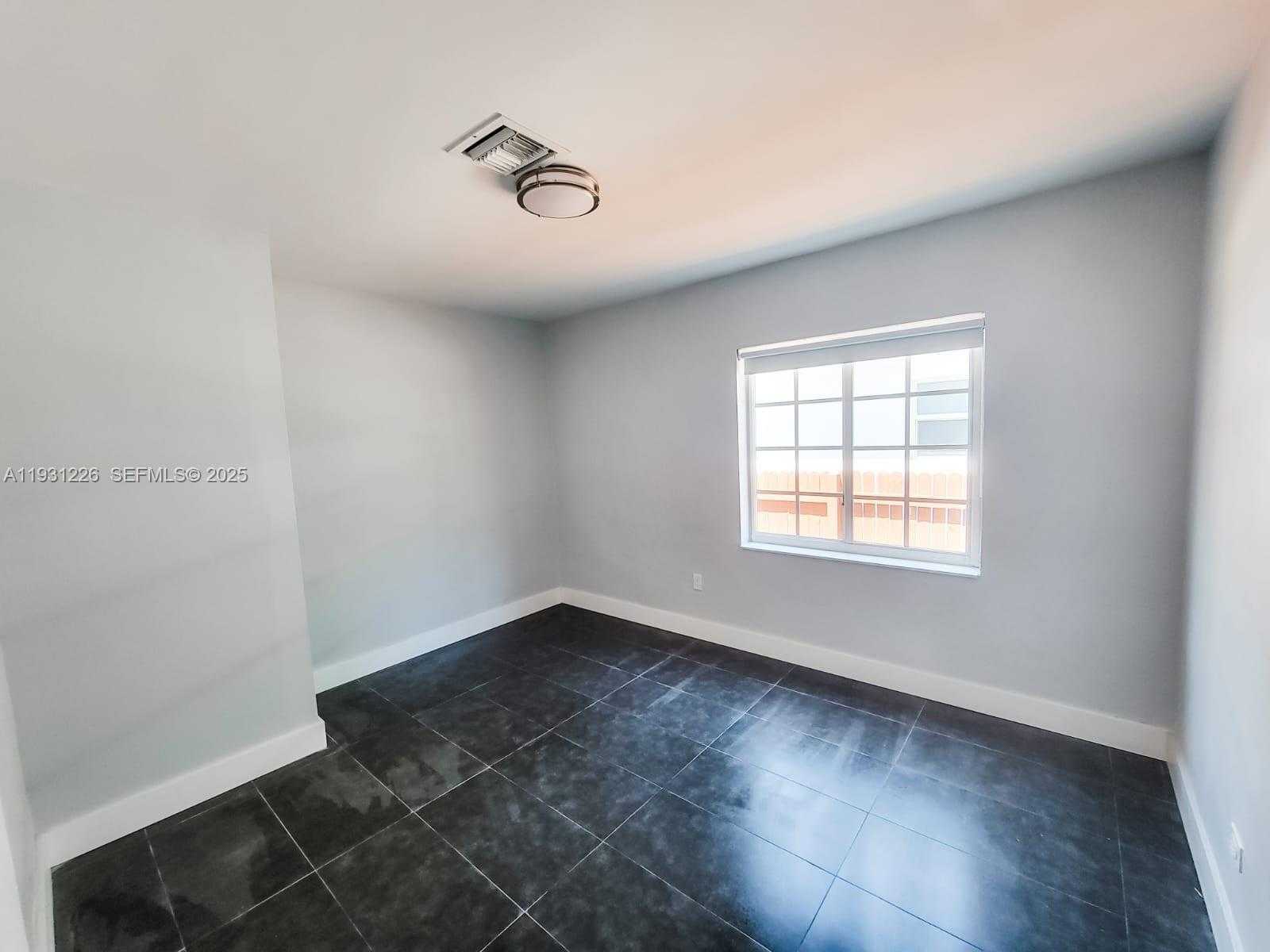 Small Image of 3685 SOUTH WEST 1ST AVE, Miami Number 15