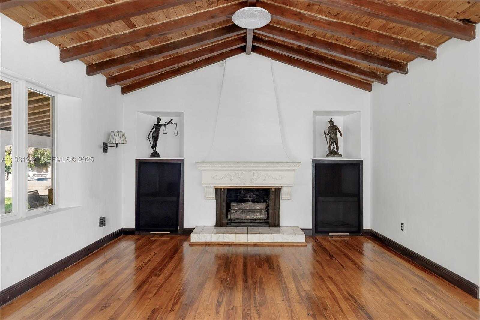 Small Image of 820 NORTH EAST 83RD ST, Miami Number 20