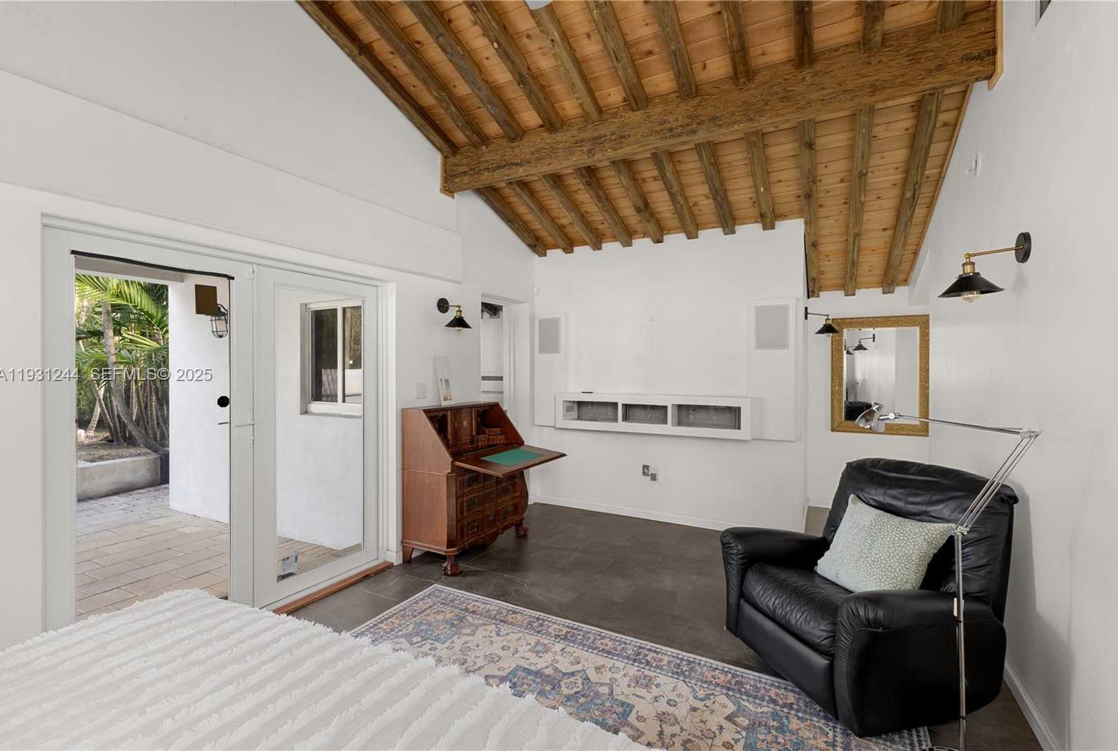 Small Image of 820 NORTH EAST 83RD ST, Miami Number 29