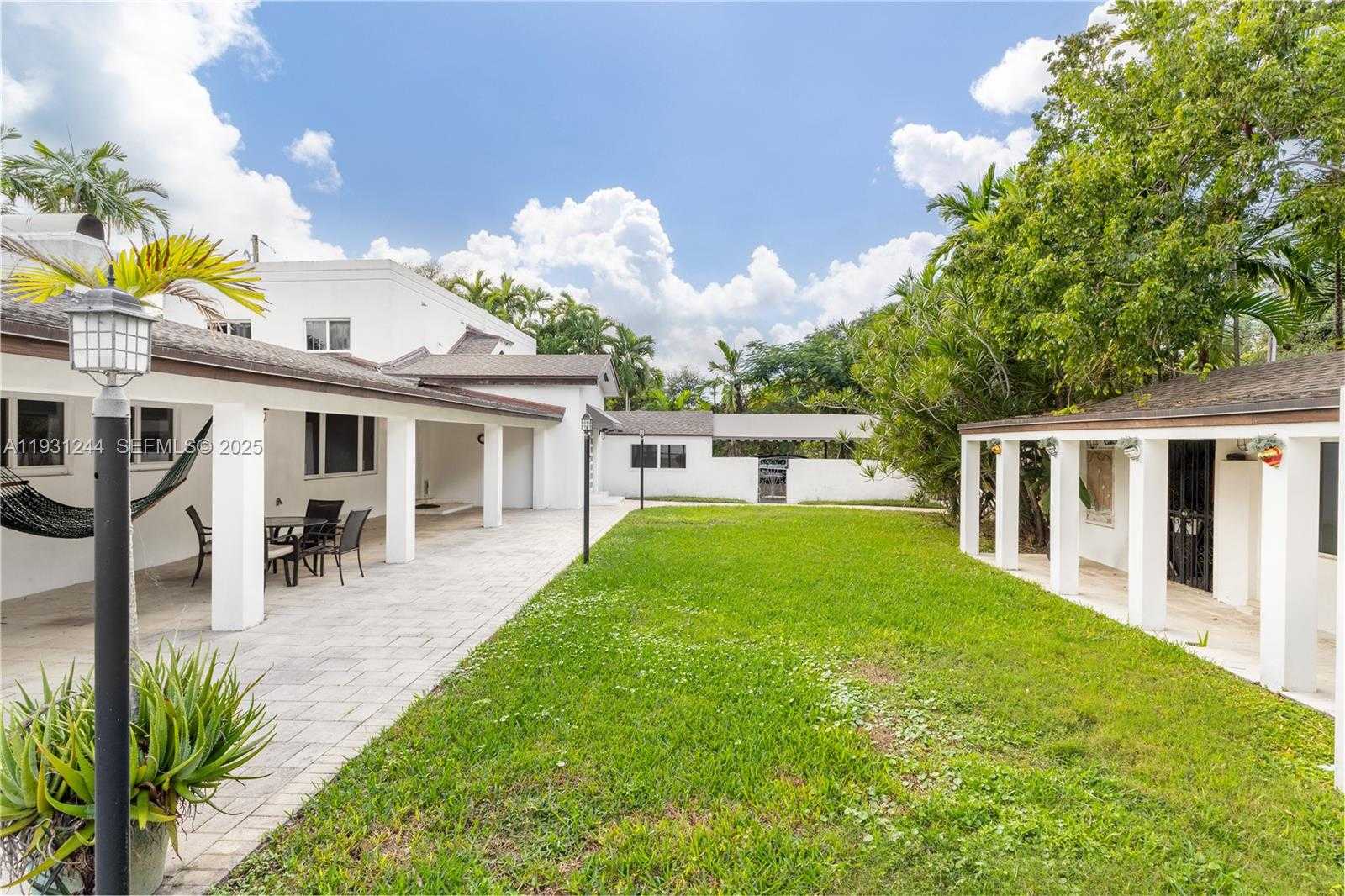 Small Image of 820 NORTH EAST 83RD ST, Miami Number 5