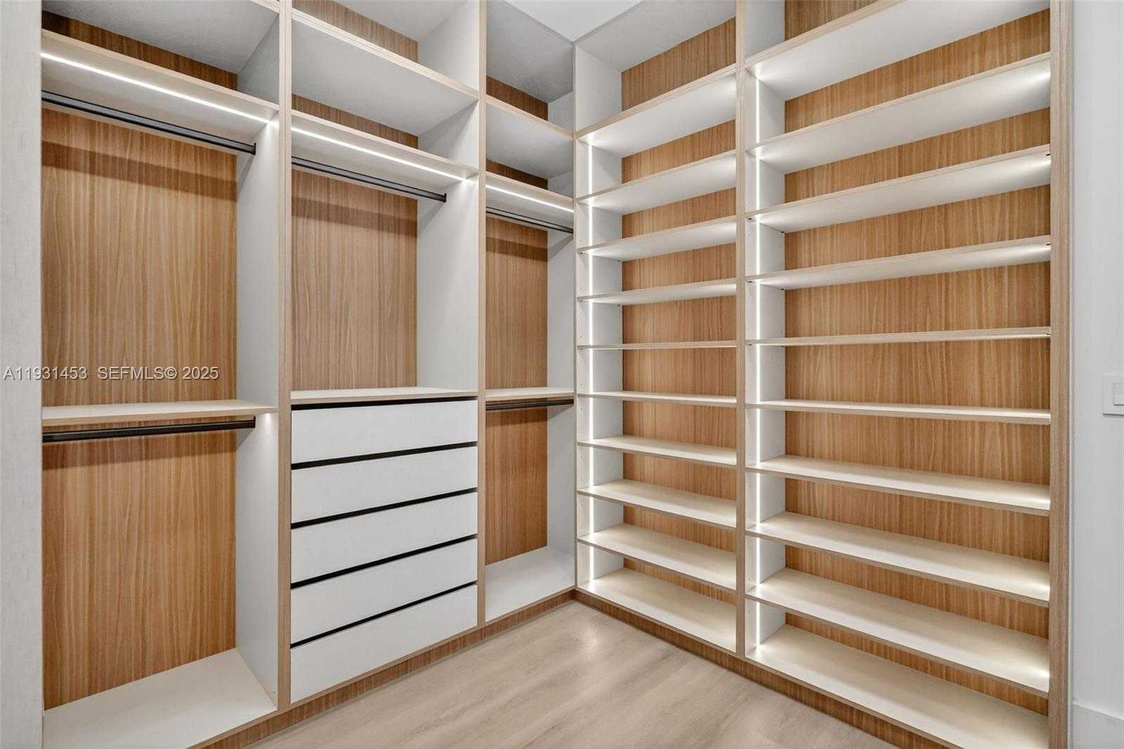 Small Image of 14891 SOUTH WEST 20TH ST, Davie Number 33