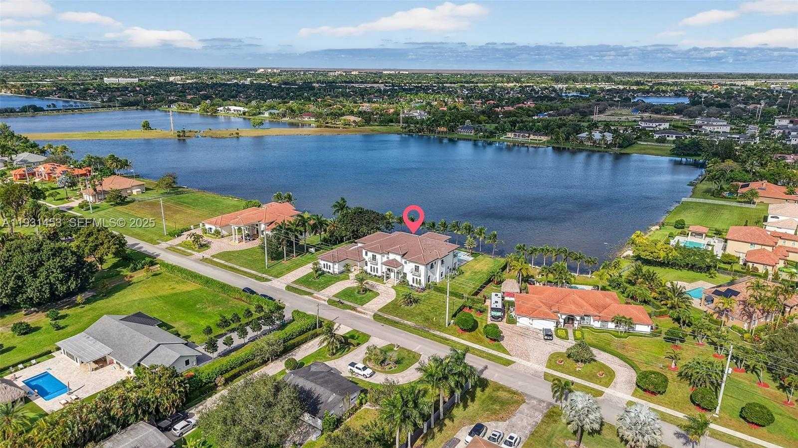 Small Image of 14891 SOUTH WEST 20TH ST, Davie Number 5