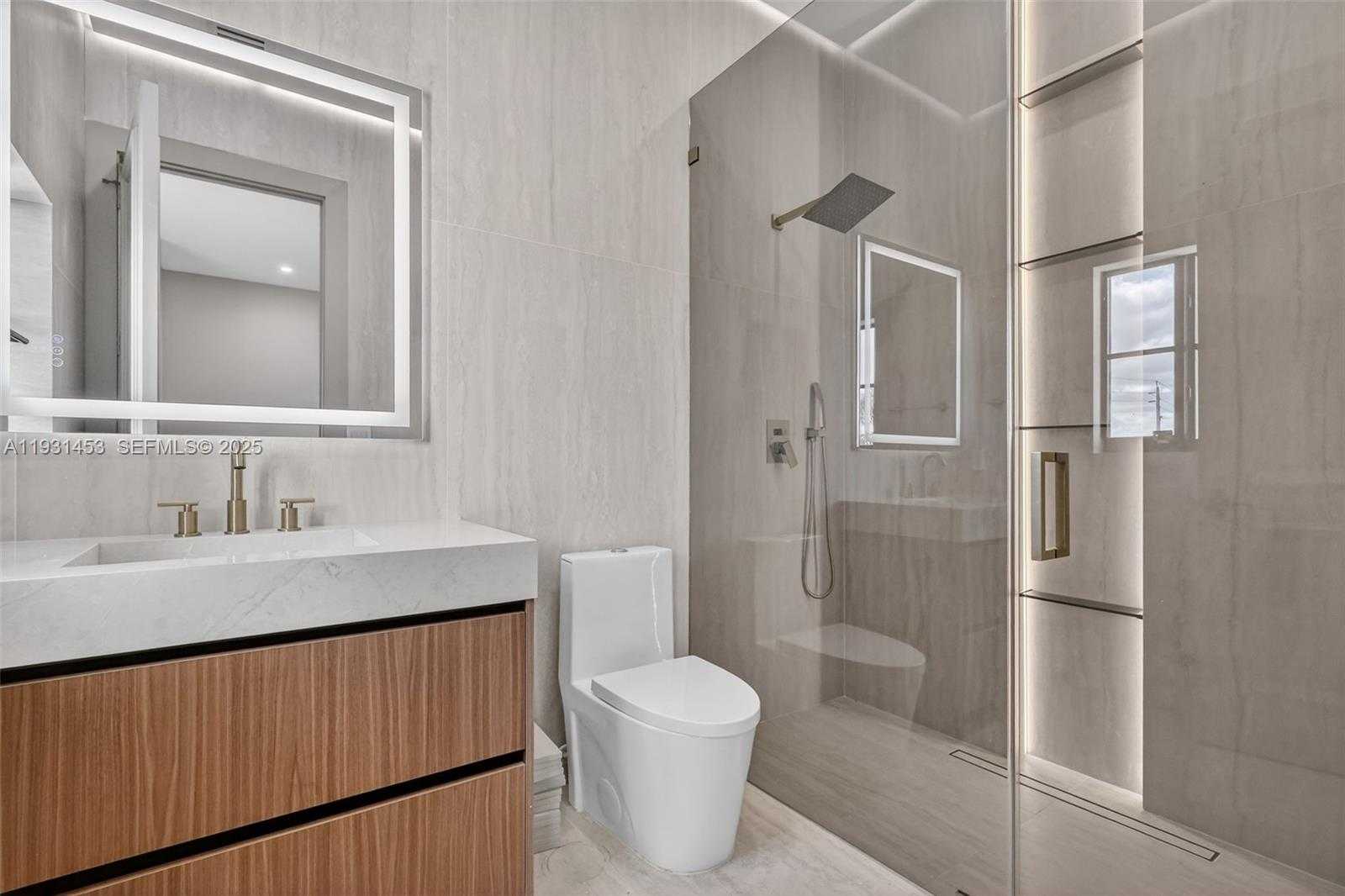 Small Image of 14891 SOUTH WEST 20TH ST, Davie Number 56