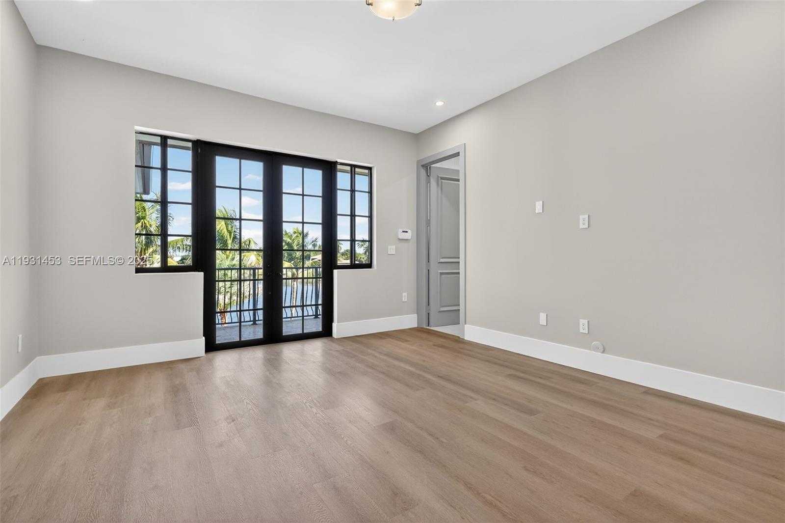 Small Image of 14891 SOUTH WEST 20TH ST, Davie Number 60