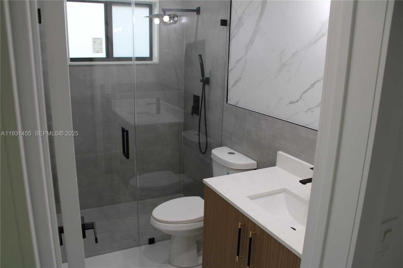 Small Image of 7630 SOUTH WEST 94TH AVE, Miami Number 27