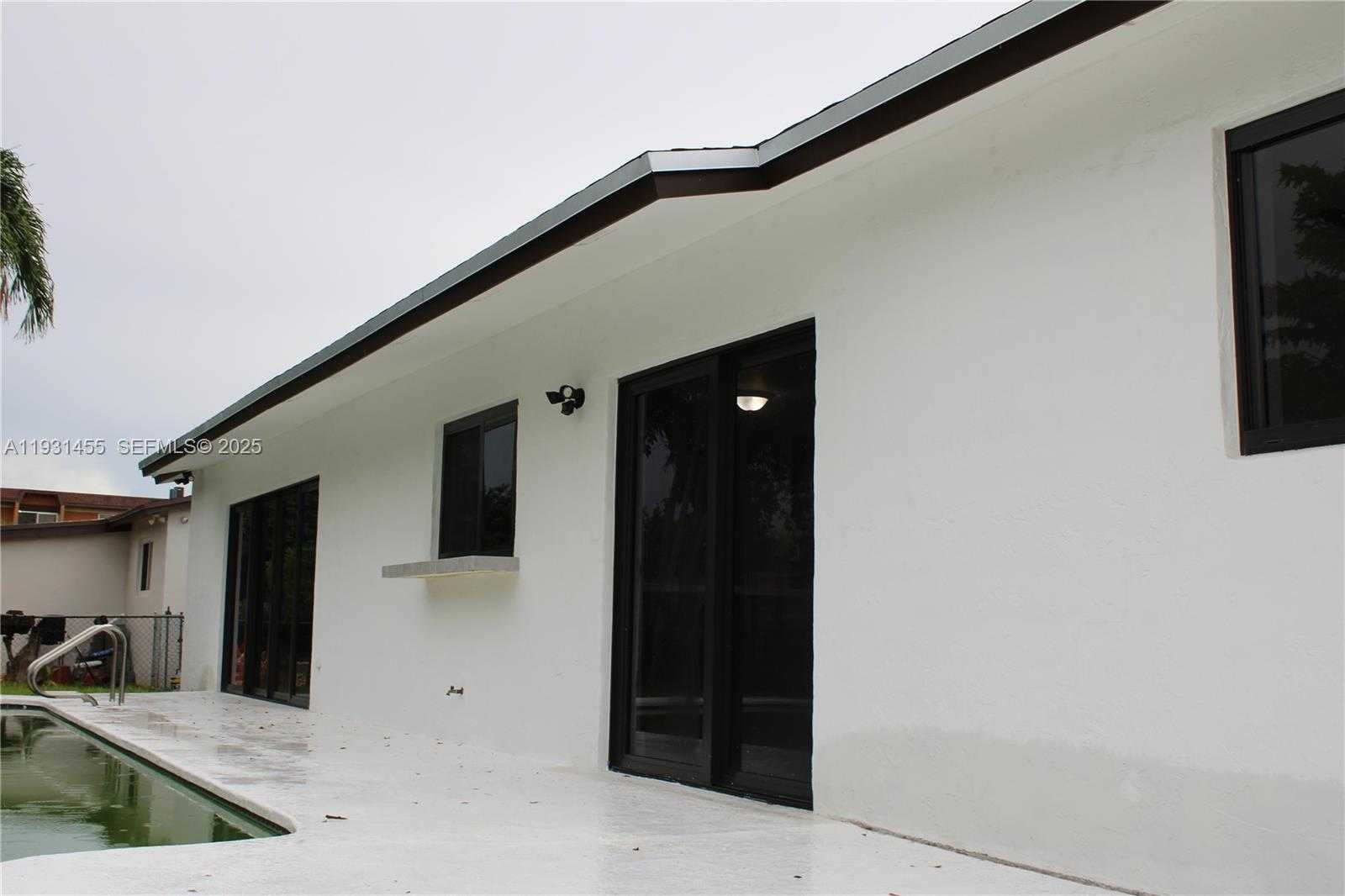 Small Image of 7630 SOUTH WEST 94TH AVE, Miami Number 7
