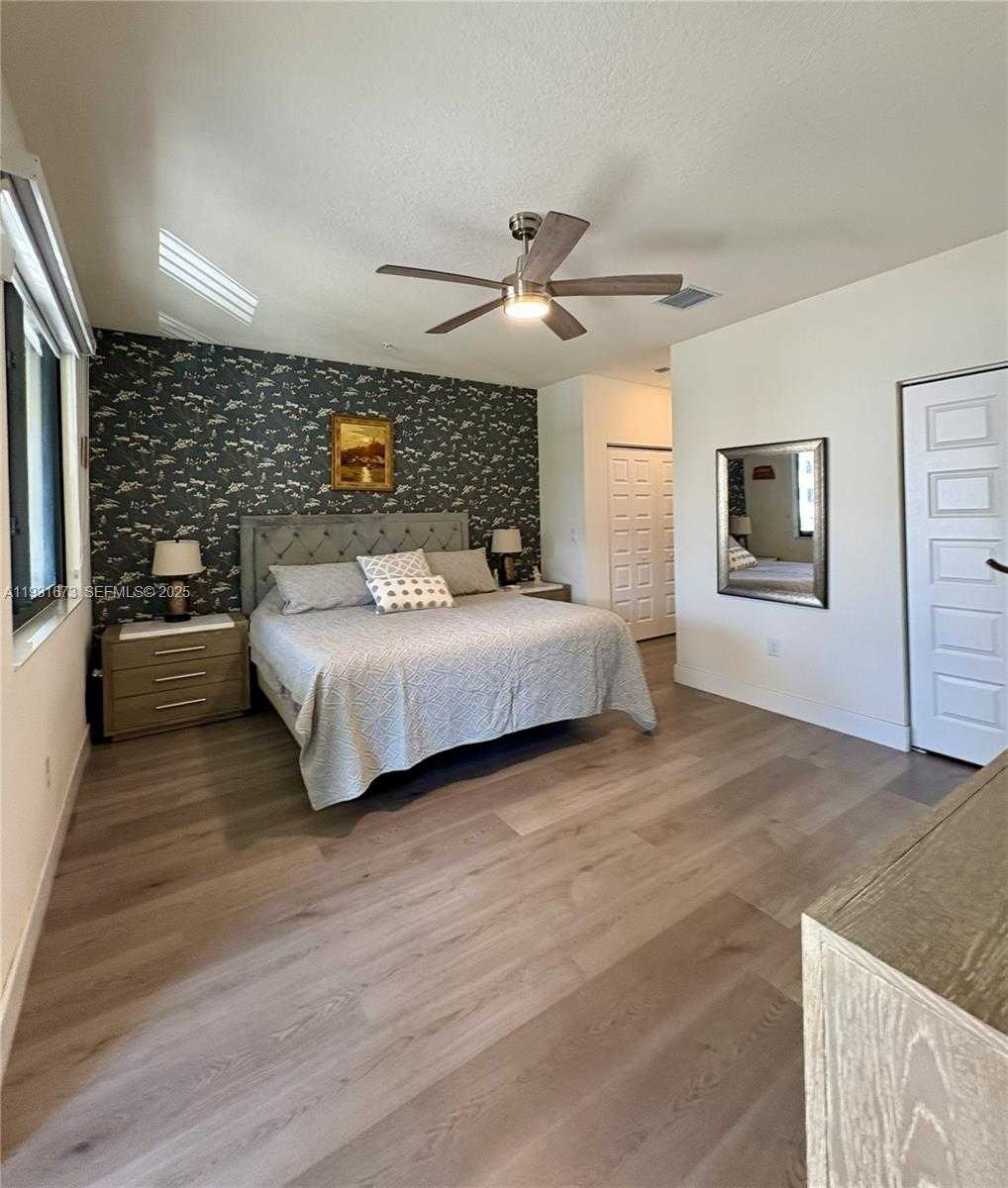 Small Image of 4749 NORTH WEST 85TH AVE, Doral Number 19