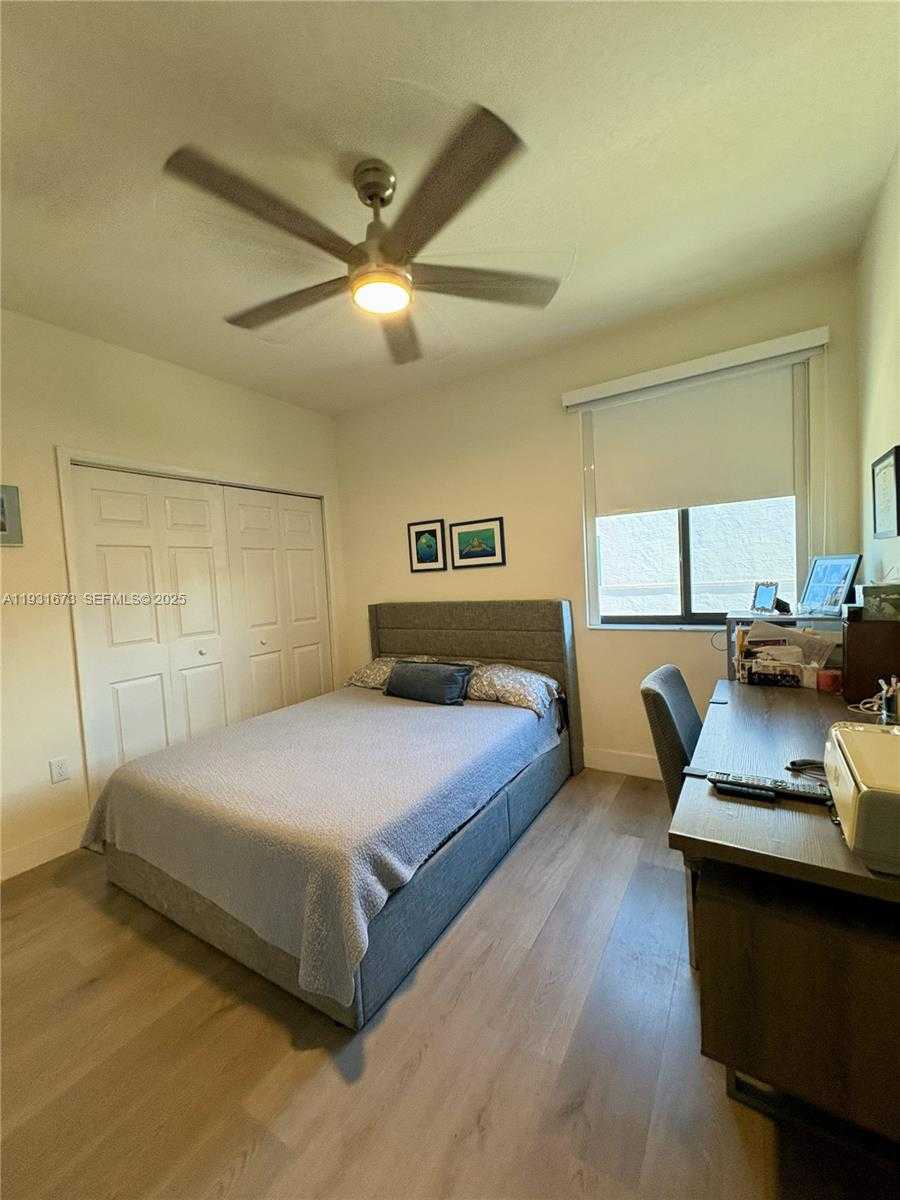 Small Image of 4749 NORTH WEST 85TH AVE, Doral Number 27