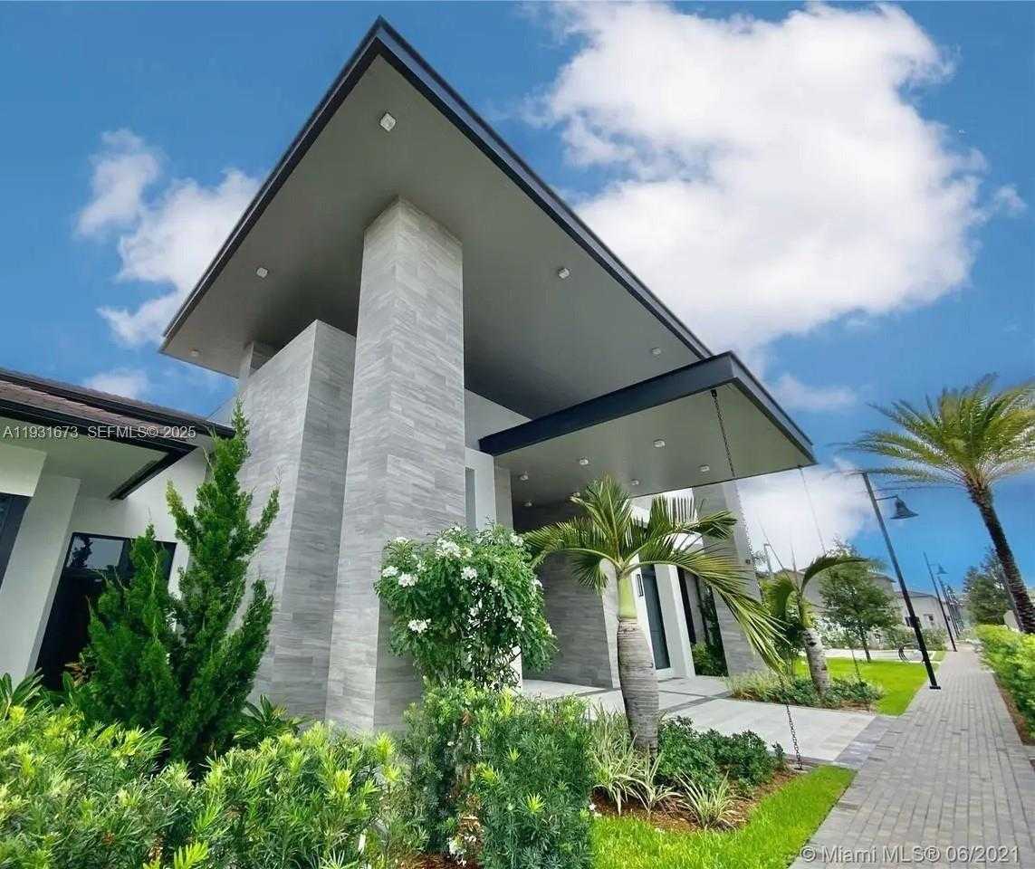 Small Image of 4749 NORTH WEST 85TH AVE, Doral Number 37