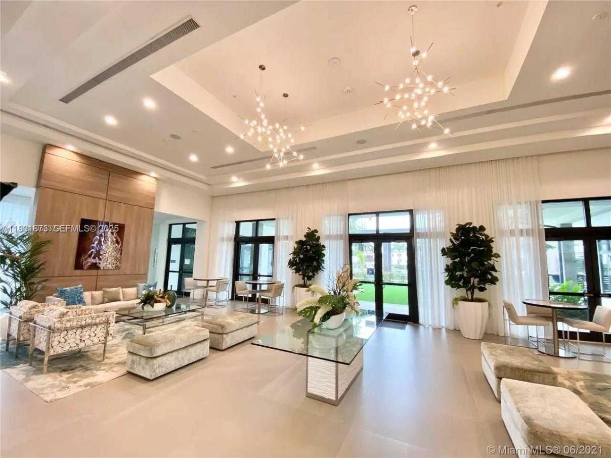 Small Image of 4749 NORTH WEST 85TH AVE, Doral Number 39