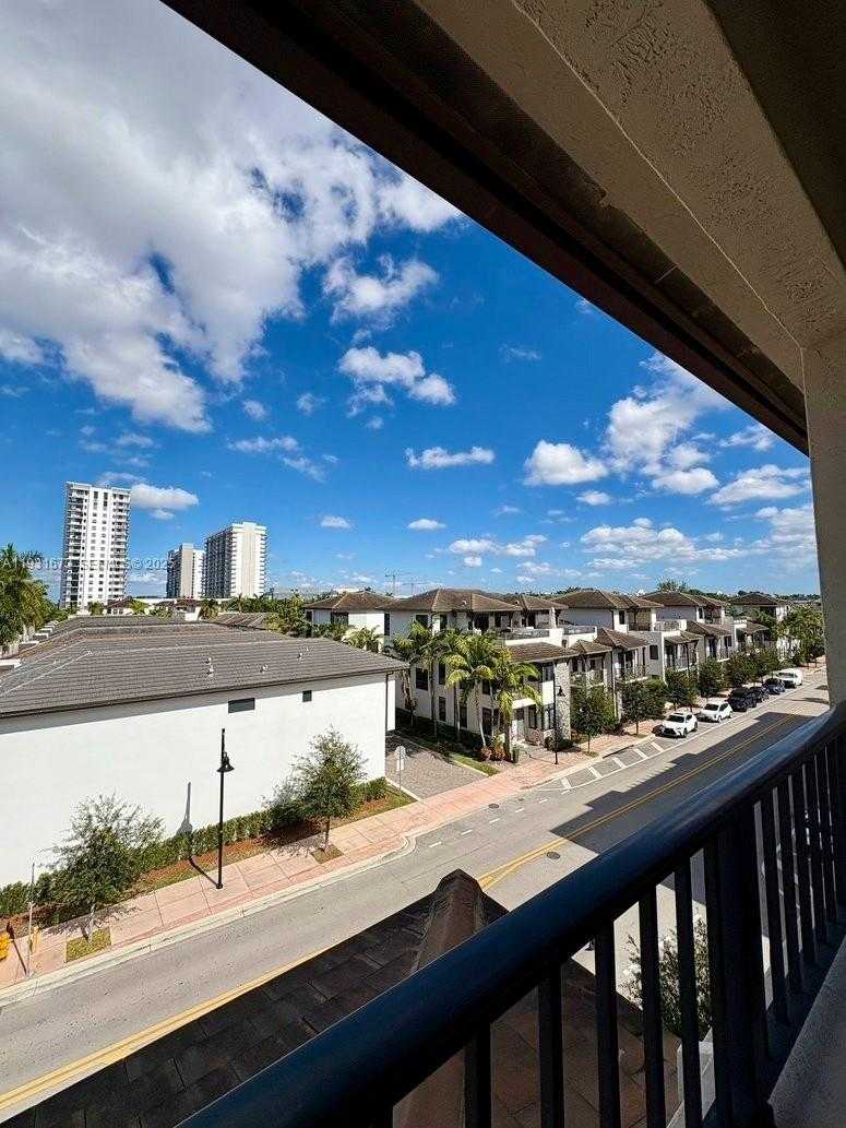 Small Image of 4749 NORTH WEST 85TH AVE, Doral Number 9