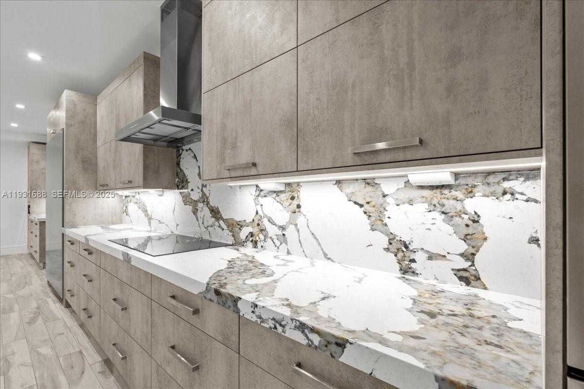 Small Image of 3800 CRAYTON ROAD, Naples Number 13