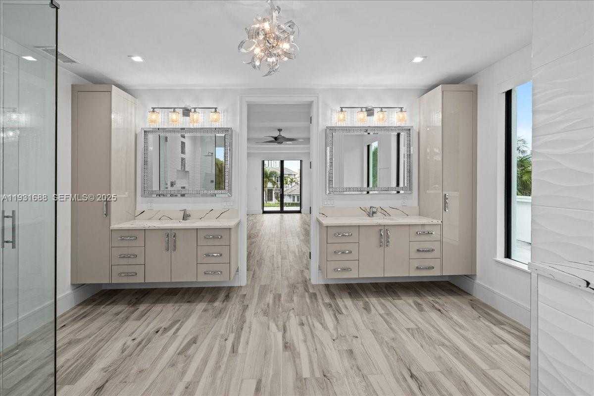 Small Image of 3800 CRAYTON ROAD, Naples Number 26