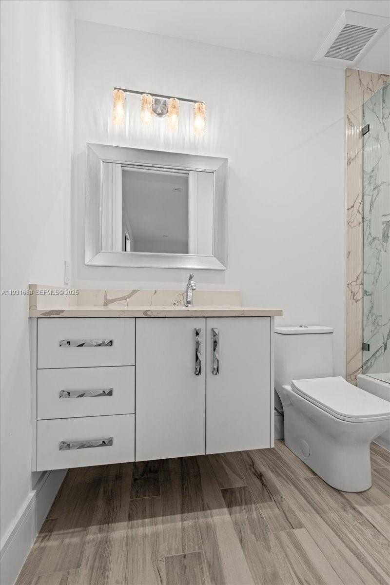 Small Image of 3800 CRAYTON ROAD, Naples Number 33