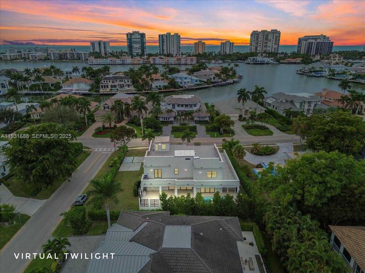 Small Image of 3800 CRAYTON ROAD, Naples Number 4