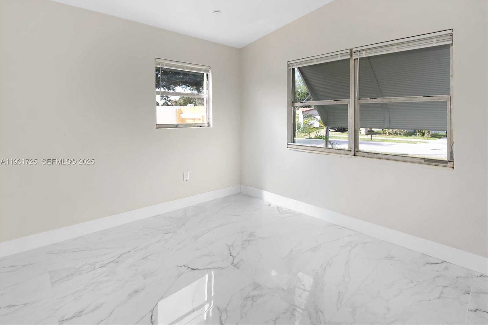 Small Image of 3601 SOUTH WEST 44TH AVE, West Park Number 16