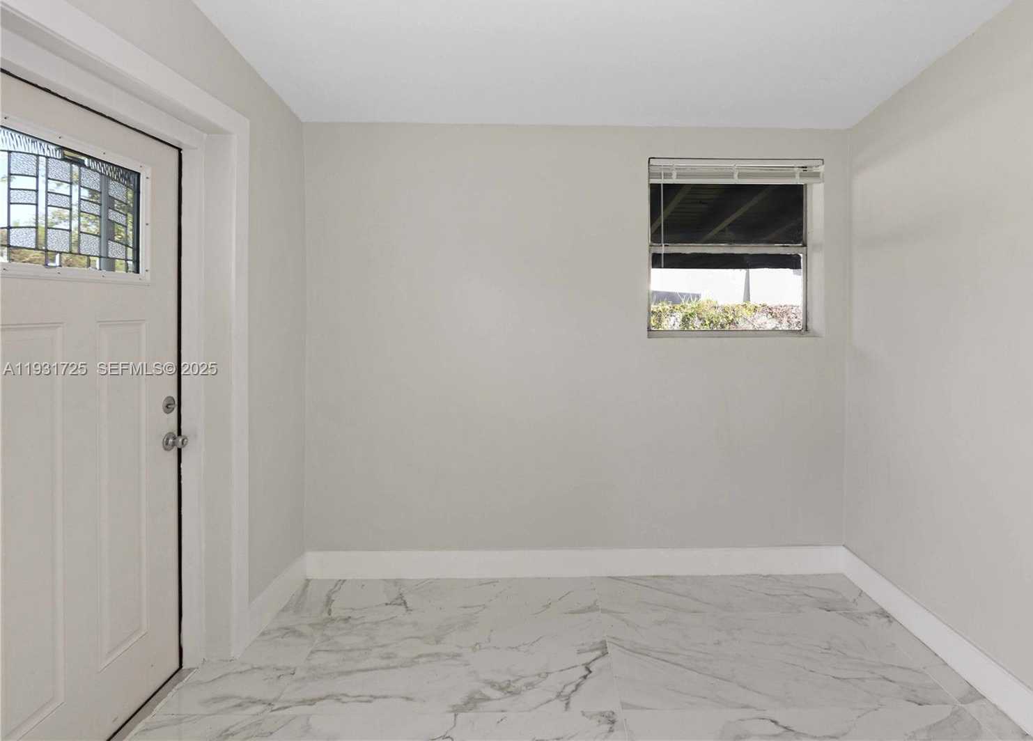 Small Image of 3601 SOUTH WEST 44TH AVE, West Park Number 7