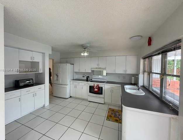 Small Image of Miami Number 6