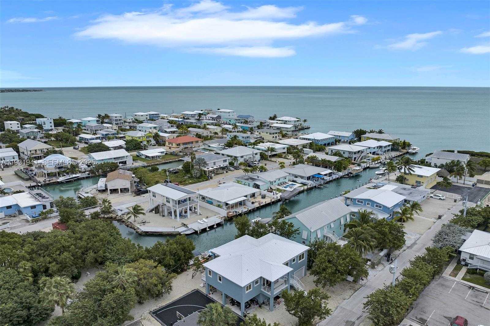 Small Image of 427 89TH STREET OCEAN, Marathon Number 27