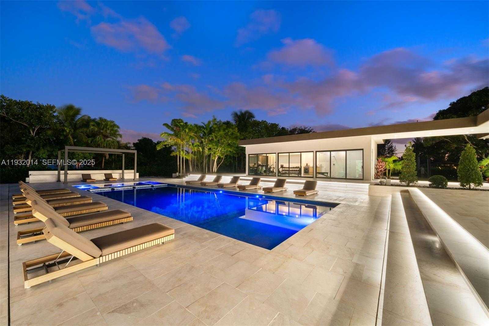 Small Image of 17841 SOUTH WEST 70TH PL, Southwest Ranches Number 10