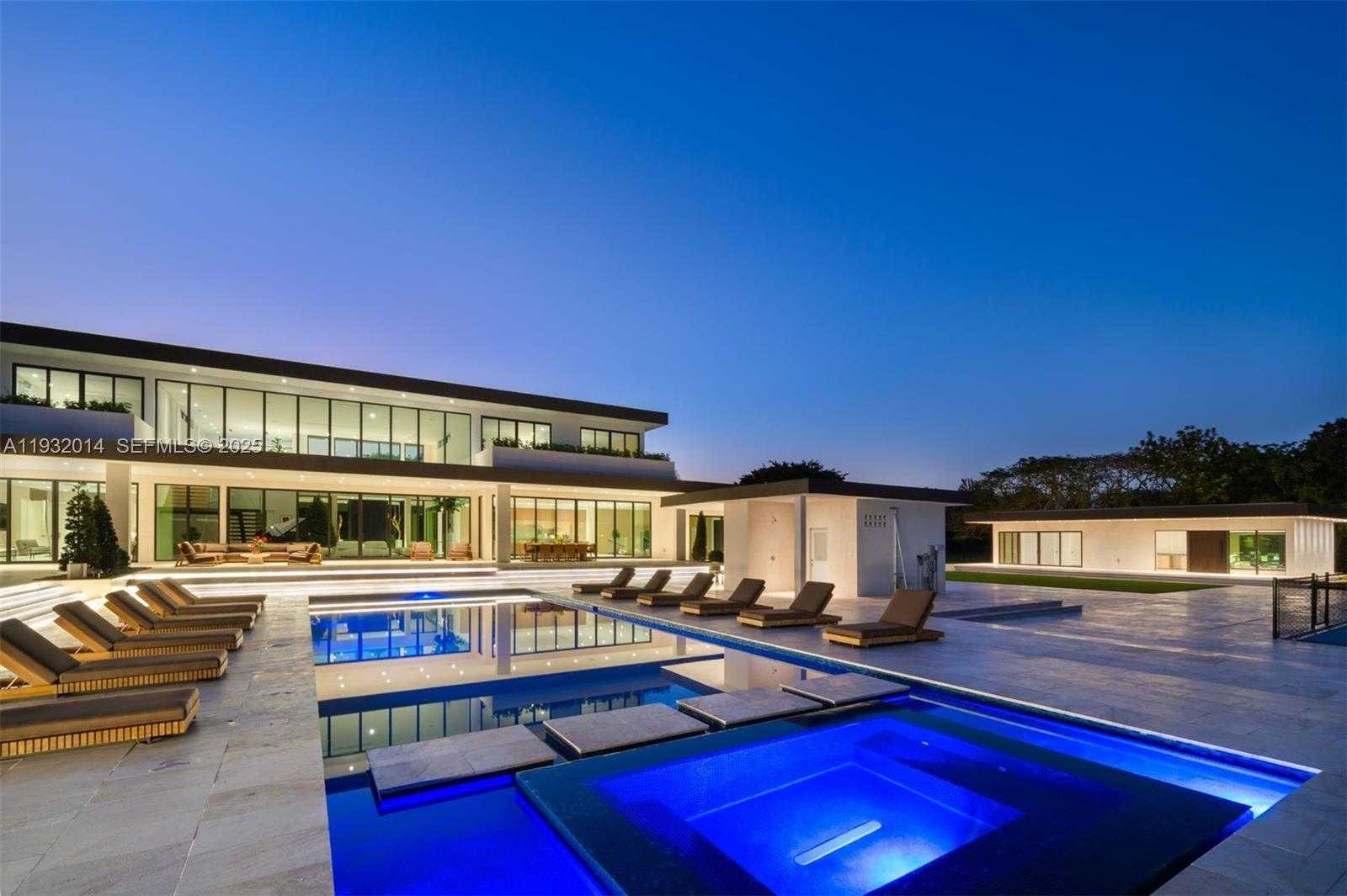 Small Image of 17841 SOUTH WEST 70TH PL, Southwest Ranches Number 8