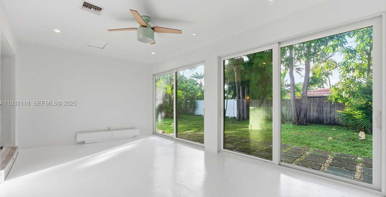 Small Image of 3497 NORTH EAST 20TH AVE, Oakland Park Number 23