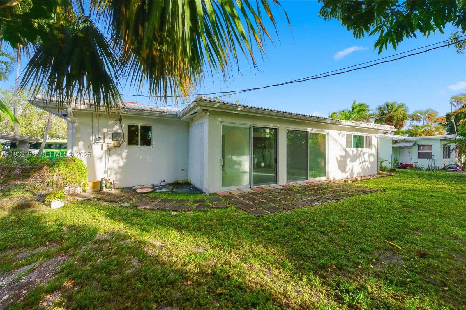 Small Image of 3497 NORTH EAST 20TH AVE, Oakland Park Number 26