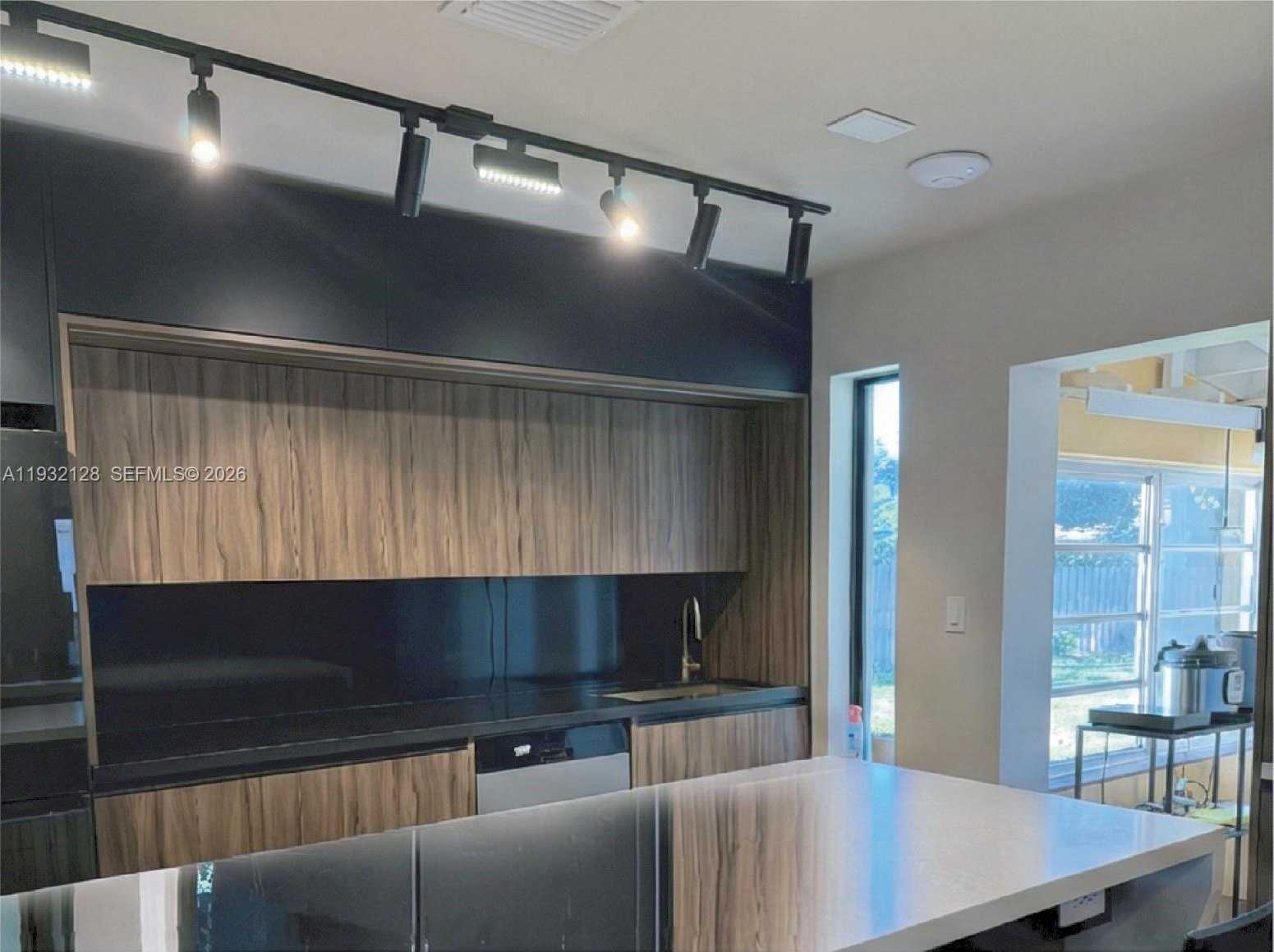 Small Image of 108 NORTH WEST 111TH ST, Miami Shores Number 5