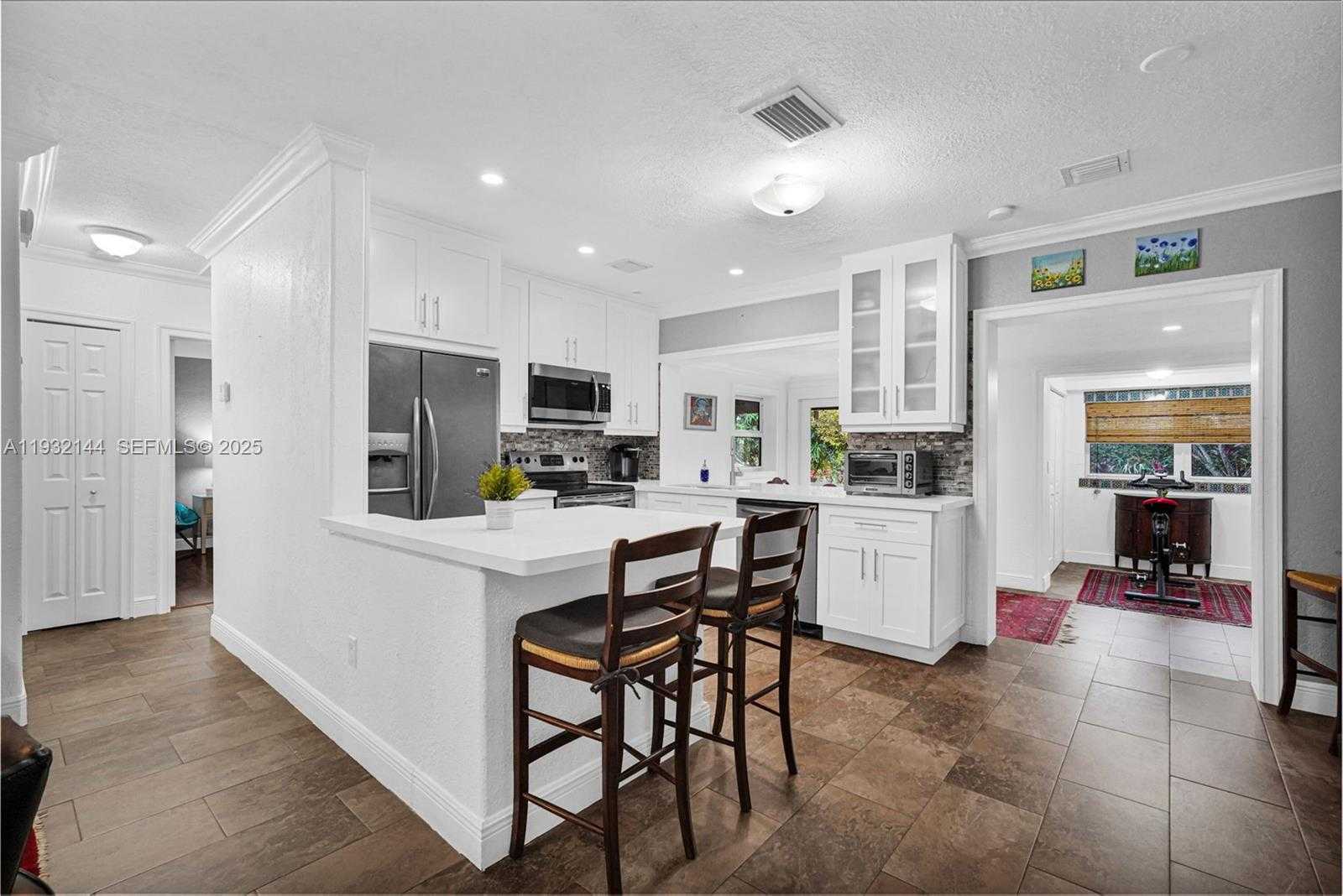 Small Image of 6266 SOUTH WEST 42ND ST, South Miami Number 19