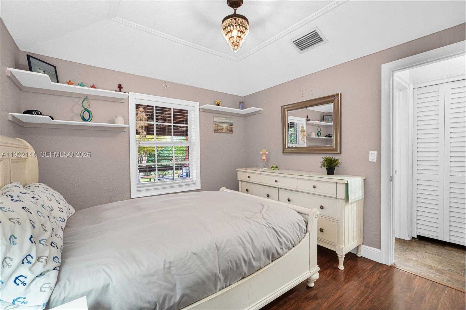 Small Image of 6266 SOUTH WEST 42ND ST, South Miami Number 36