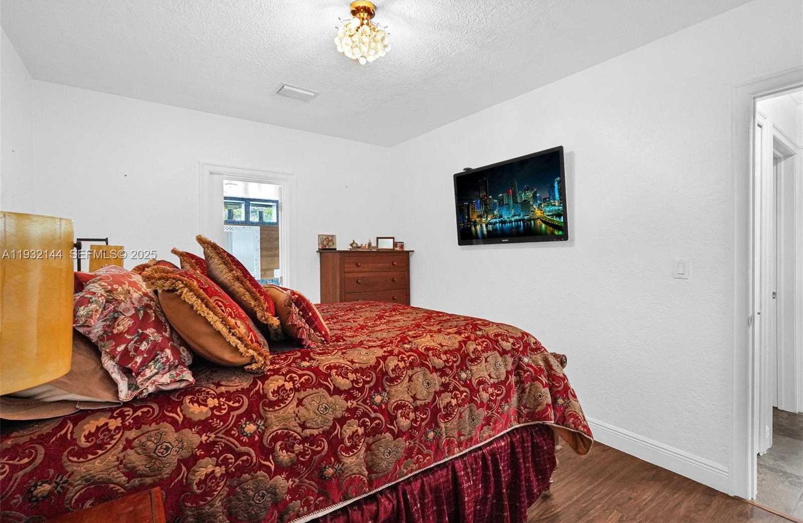 Small Image of 6266 SOUTH WEST 42ND ST, South Miami Number 41