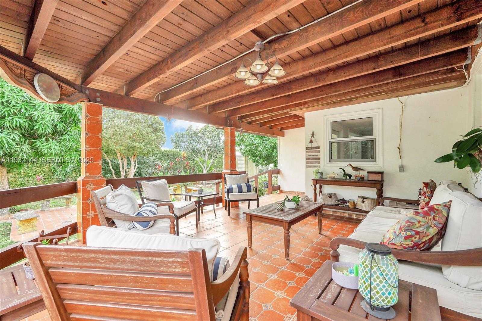 Small Image of 6266 SOUTH WEST 42ND ST, South Miami Number 50