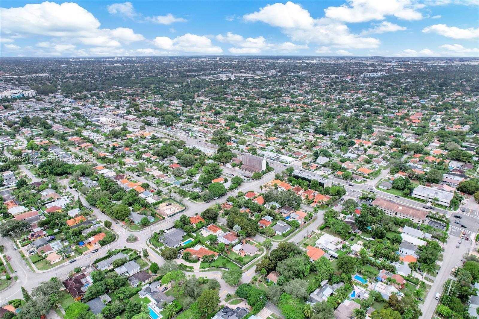 Small Image of 6266 SOUTH WEST 42ND ST, South Miami Number 66