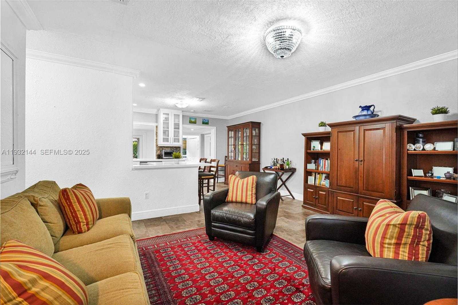 Small Image of 6266 SOUTH WEST 42ND ST, South Miami Number 7