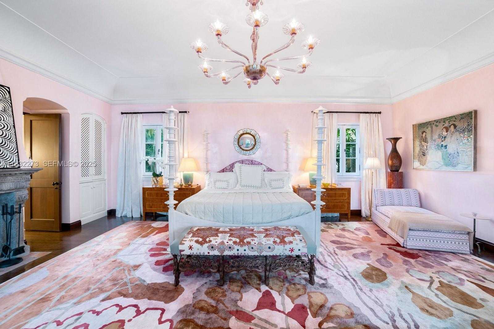 Small Image of 3467 NORTH MOORINGS WAY, Miami Number 13