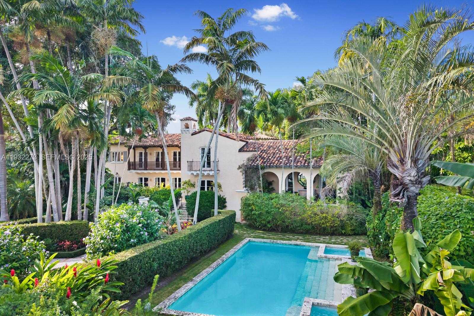 Small Image of 3467 NORTH MOORINGS WAY, Miami Number 2