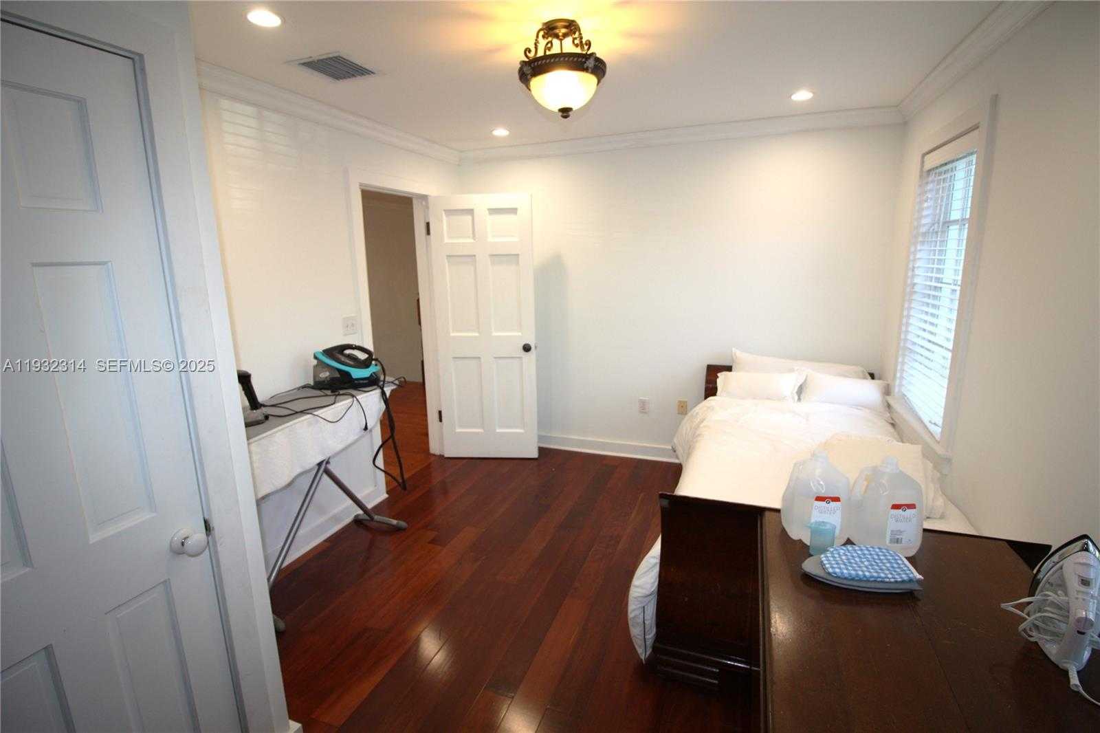 Small Image of 6750 GRANADA BLVD, Coral Gables Number 19