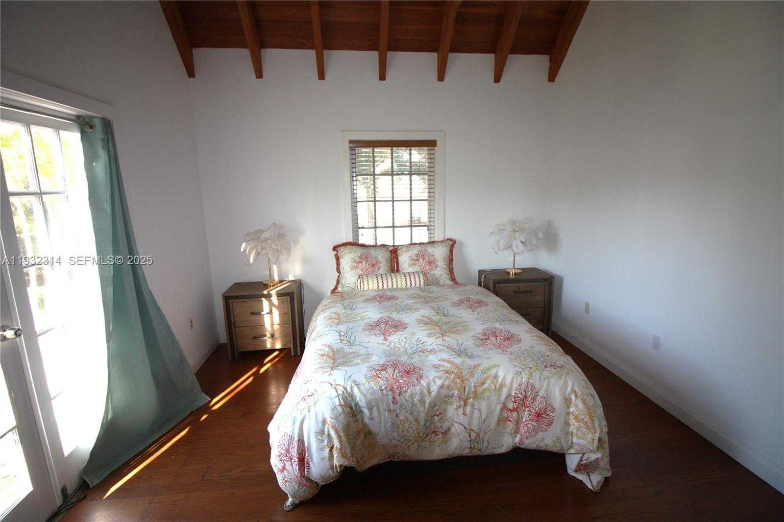 Small Image of 6750 GRANADA BLVD, Coral Gables Number 34