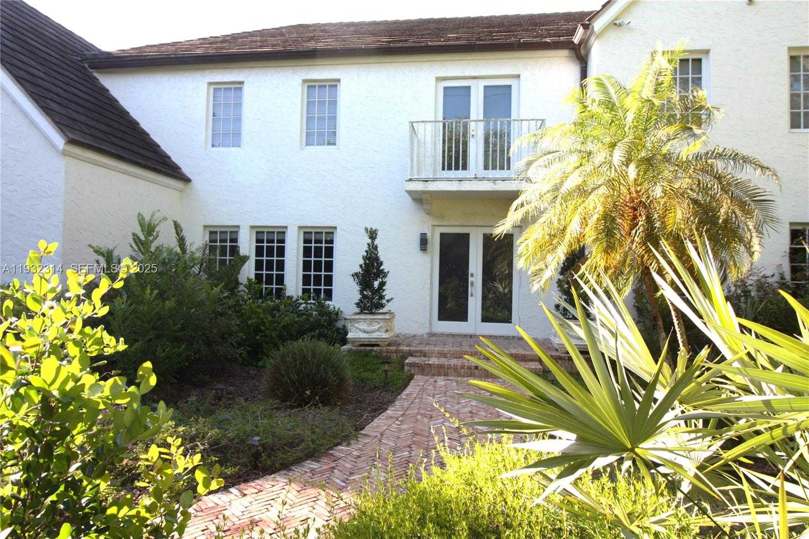 Small Image of 6750 GRANADA BLVD, Coral Gables Number 44