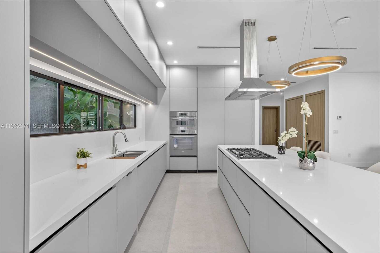 Small Image of 1013 SOUTH EAST 9TH ST, Fort Lauderdale Number 10