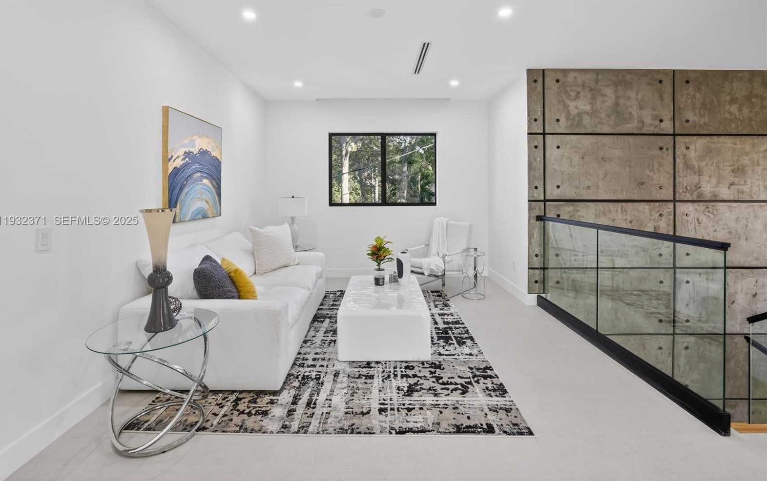 Small Image of 1013 SOUTH EAST 9TH ST, Fort Lauderdale Number 21