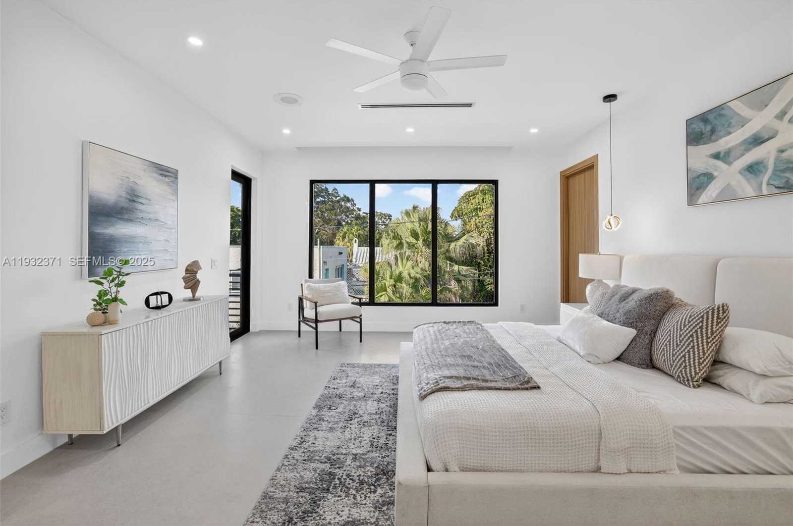 Small Image of 1013 SOUTH EAST 9TH ST, Fort Lauderdale Number 23