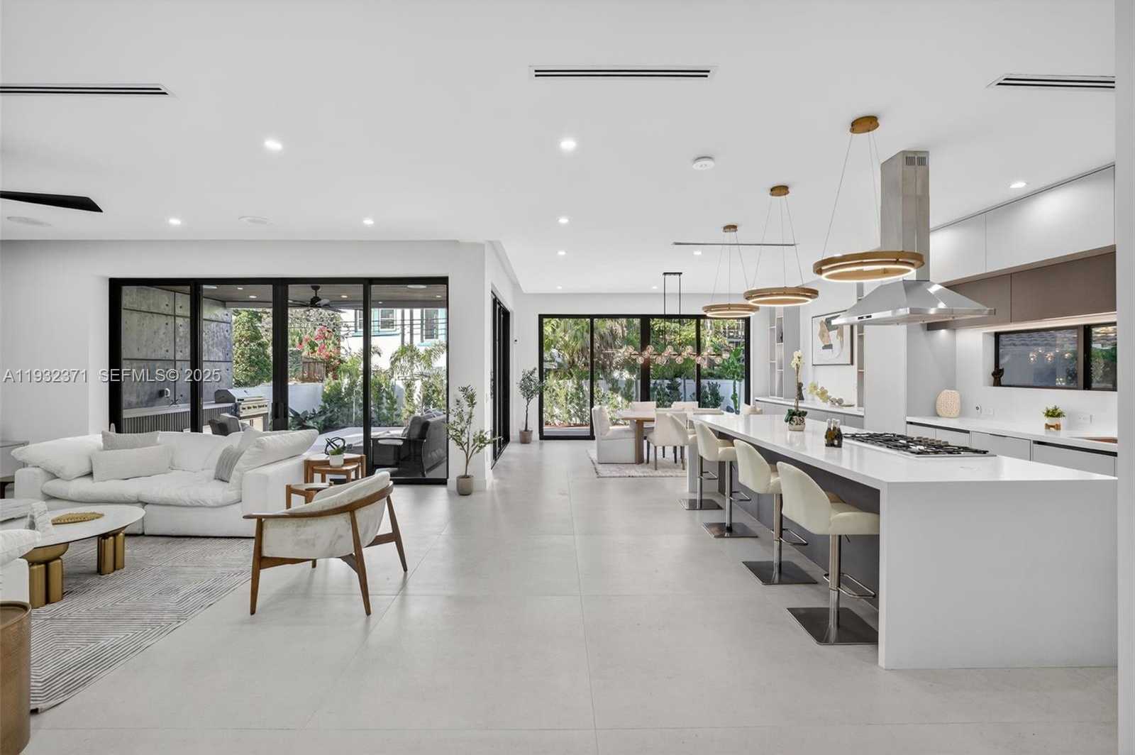 Small Image of 1013 SOUTH EAST 9TH ST, Fort Lauderdale Number 5