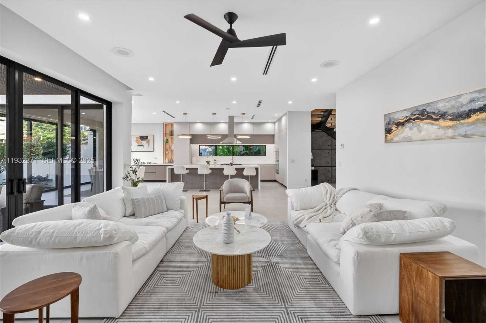 Small Image of 1013 SOUTH EAST 9TH ST, Fort Lauderdale Number 7