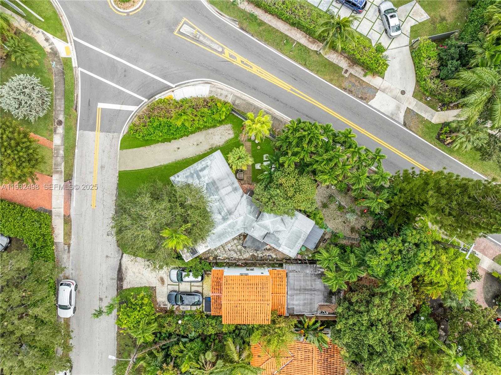 Small Image of 8634 NORTH EAST 10TH AVE, Miami Number 11